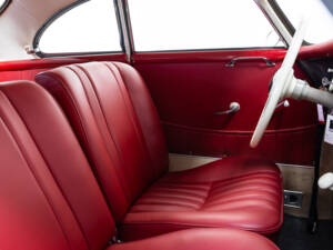 Image 17/34 of Porsche 356 A 1600 (1957)