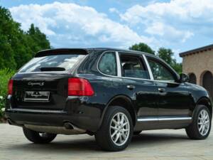 Image 13/50 of Porsche Cayenne S (2003)