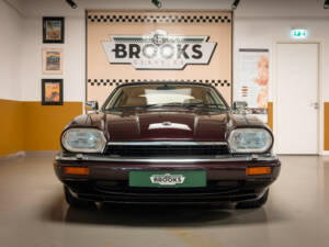 Image 3/50 of Jaguar XJS 6.0 (1994)