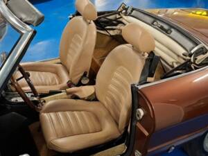 Image 25/45 of Alfa Romeo Spider Veloce 2000 (1981)