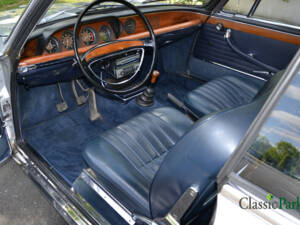 Image 9/50 of BMW 2000 CS (1970)