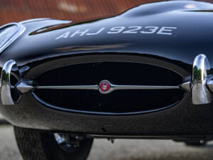 Bild 10/35 von Jaguar E-Type 4.2 (1967)