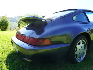 Imagen 38/52 de Porsche 911 Carrera 4 (1990)