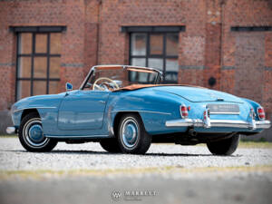 Imagen 3/50 de Mercedes-Benz 190 SL (1962)