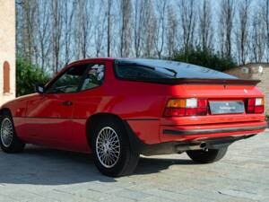 Image 8/50 of Porsche 924 (1983)