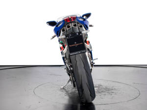 Imagen 3/34 de MV Agusta DUMMY (2011)