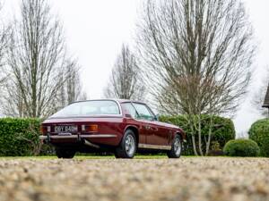 Image 44/50 of Jensen Interceptor MK III (1974)