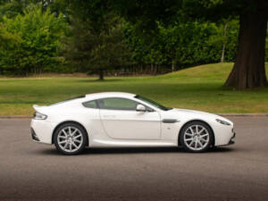 Bild 14/50 von Aston Martin V8 Vantage (2013)