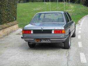 Image 4/22 of BMW 316 (1981)