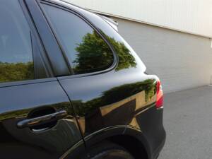 Image 26/98 of Porsche Cayenne GTS (2008)