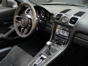 Image 16/50 of Porsche Boxster Spyder (2016)