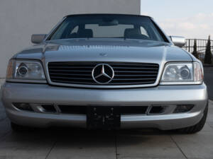 Bild 26/75 von Mercedes-Benz SL 500 (1997)
