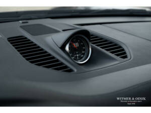 Image 21/38 of Porsche 911 Carrera 4S (2017)