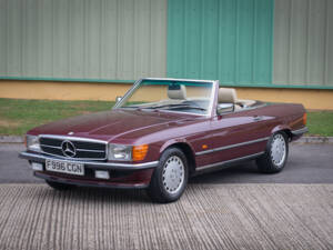 Immagine 2/29 di Mercedes-Benz 300 SL (1988)