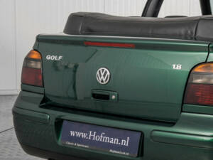 Bild 35/50 von Volkswagen Golf III Cabrio 1.8 (1998)