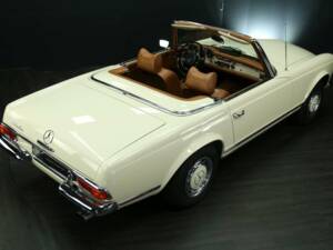 Imagen 23/30 de Mercedes-Benz 280 SL (1971)