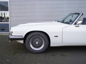 Immagine 4/8 di Jaguar XJS 5.3 V12 (1992)