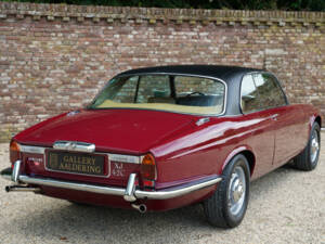 Imagen 28/50 de Jaguar XJ 6 L 4.2 (1977)