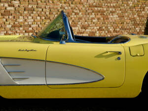 Image 35/50 of Chevrolet Corvette (1958)