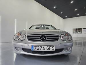 Image 7/7 de Mercedes-Benz SL 350 (2004)