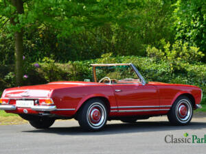 Imagen 4/50 de Mercedes-Benz 230 SL (1964)