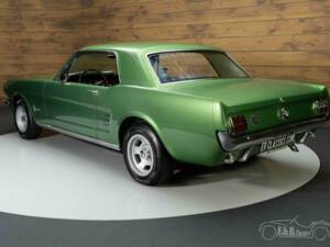 Image 16/19 of Ford Mustang 200 (1966)