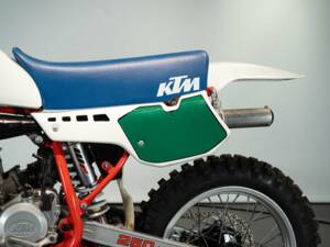 Immagine 48/50 di KTM DUMMY (1984)