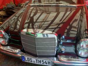 Image 5/7 of Mercedes-Benz 300 SEL (1967)