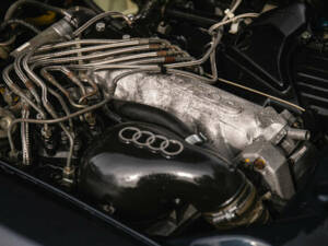 Image 18/48 of Audi quattro (1988)