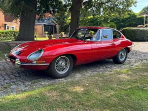 Bild 3/30 von Jaguar E-Type 4.2 (1966)