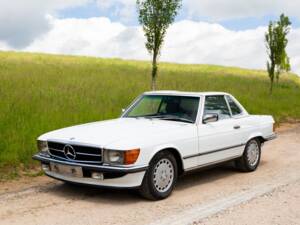 Bild 13/50 von Mercedes-Benz 560 SL (1986)