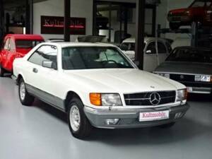 Bild 1/36 von Mercedes-Benz 500 SEC (1984)