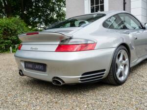 Imagen 18/50 de Porsche 911 Turbo (2001)