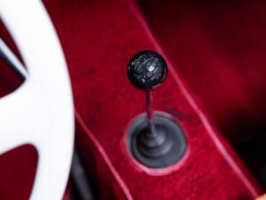 Image 15/29 de Mercedes-Benz 230 SL (1964)