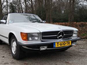 Bild 17/33 von Mercedes-Benz 280 SL (1985)