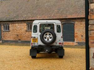 Image 25/50 de Land Rover Defender 110 (2015)