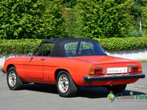 Bild 9/50 von Alfa Romeo 2000 Spider Veloce (1981)