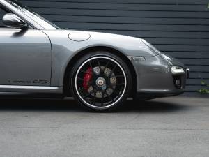 Image 10/42 of Porsche 911 Carrera GTS (2011)