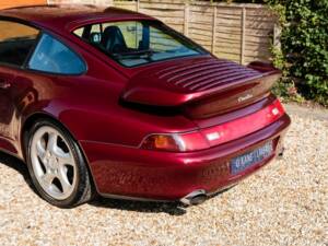 Imagen 56/57 de Porsche 911 Turbo (1995)