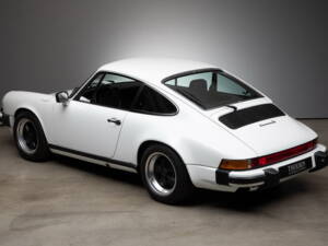 Afbeelding 18/50 van Porsche 911 Carrera 3.0 (1977)