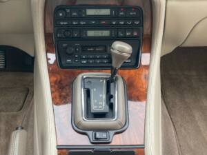 Imagen 34/76 de Jaguar XJ12 6.0 (1995)