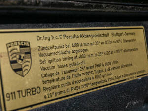 Image 24/40 de Porsche 911 Turbo LE (1989)