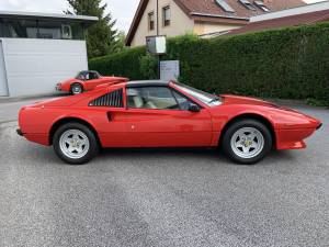 Imagen 3/14 de Ferrari 308 GTS Quattrovalvole (1984)
