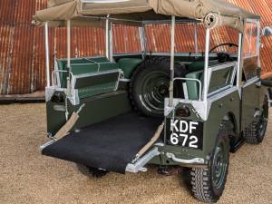 Image 32/42 of Land Rover 80 (1951)