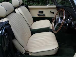 Bild 9/16 von MG MGB (1972)