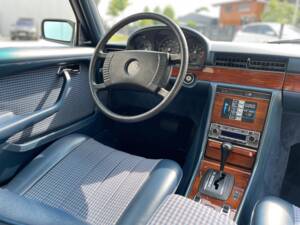 Bild 24/30 von Mercedes-Benz 450 SE (1979)