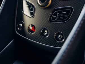 Bild 17/43 von Aston Martin Vanquish Zagato (2017)