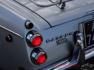 Immagine 30/42 di Datsun Fairlady 2000 (1969)