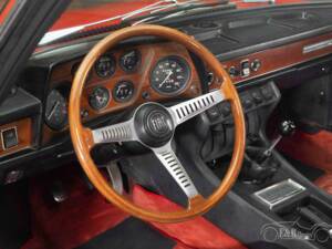 Image 11/20 of FIAT Dino 2400 Coupe (1972)