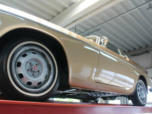 Image 10/50 of Volvo 1800 E (1972)